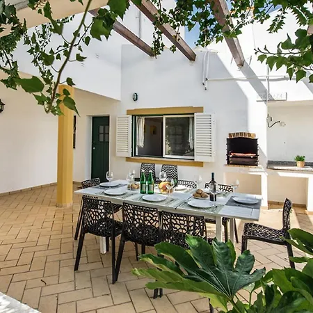 Jonas * 阿尔布费拉